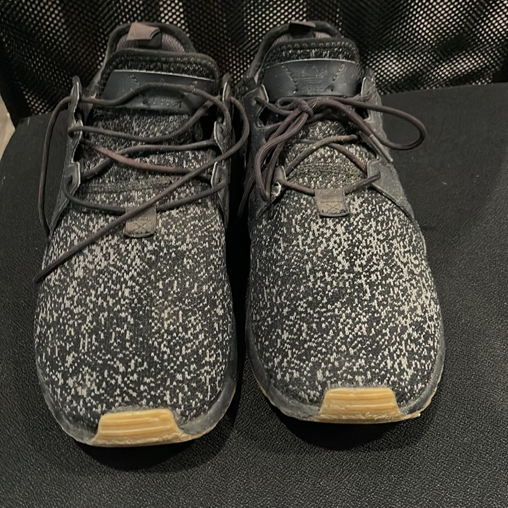 Used Adidas - Picture 2 of 2